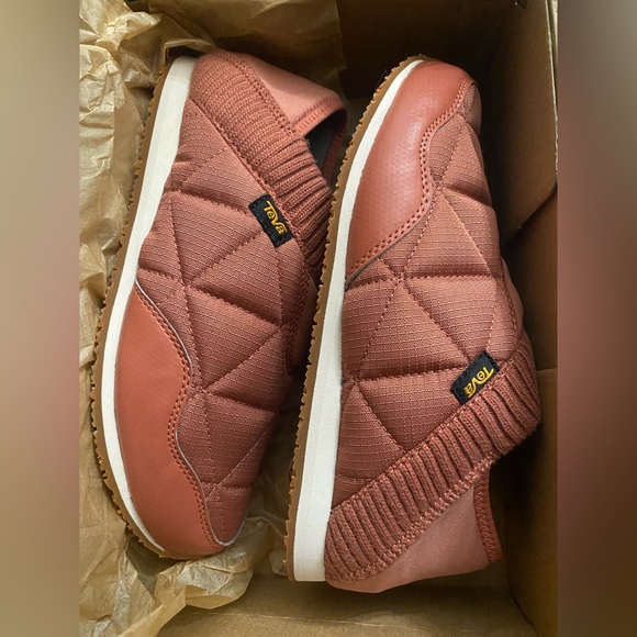 Teva womens reEMBER slip on shoes - Picture 5 of 5